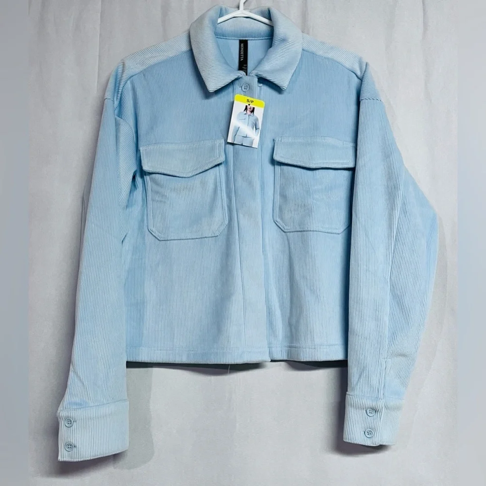 Mondetta Women's Cropped Corduroy Button Down Shirt NWT - Picture 5 of 8